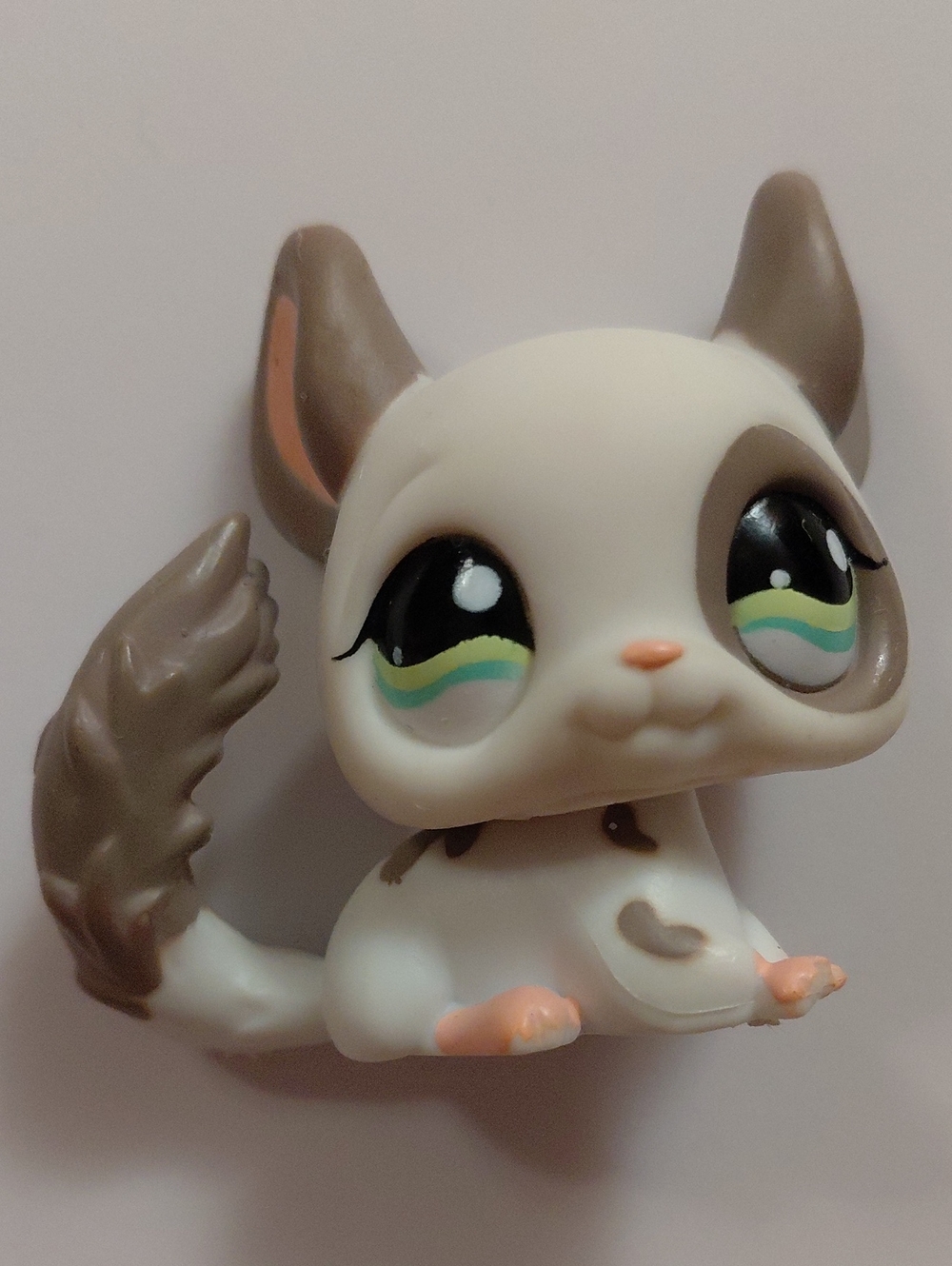 Lps Chinchilla #1018 - Collectible Littlest Pet Shop Toy